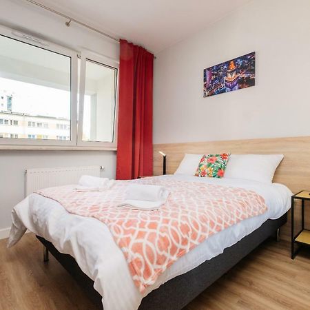 Stare Bielany 2-Bedroom Apartment Warsawa Bagian luar foto