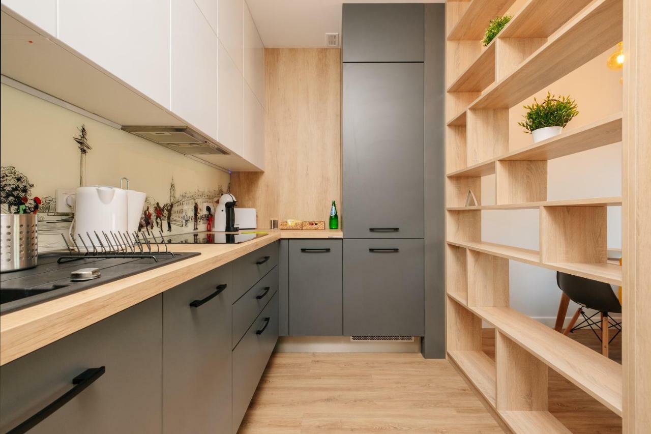 Stare Bielany 2-Bedroom Apartment Warsawa Bagian luar foto